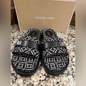 Michael Kors Padma slides Black and White Sandals